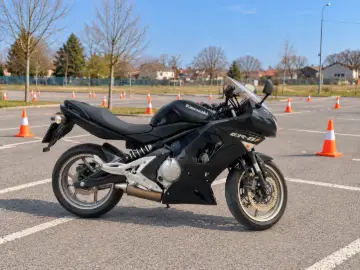 Kawasaki ER-6f, fotografija 1