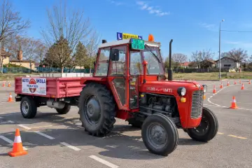 IMT 539, fotografija 1